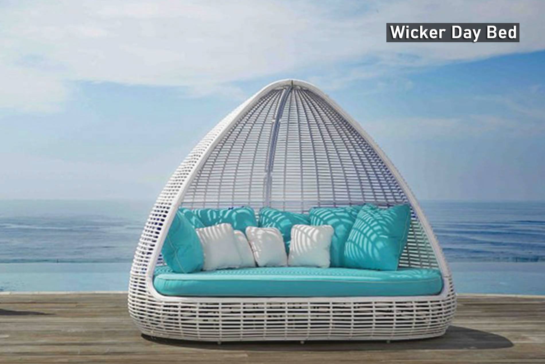 Wicker Day Bed