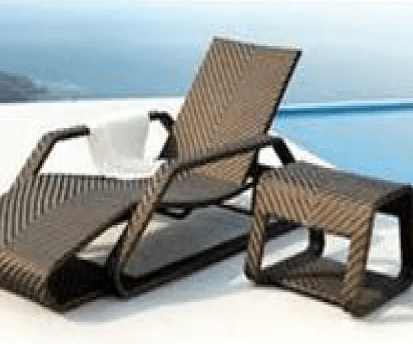 Cecil Lounger