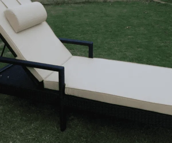 Mayo Lounger2
