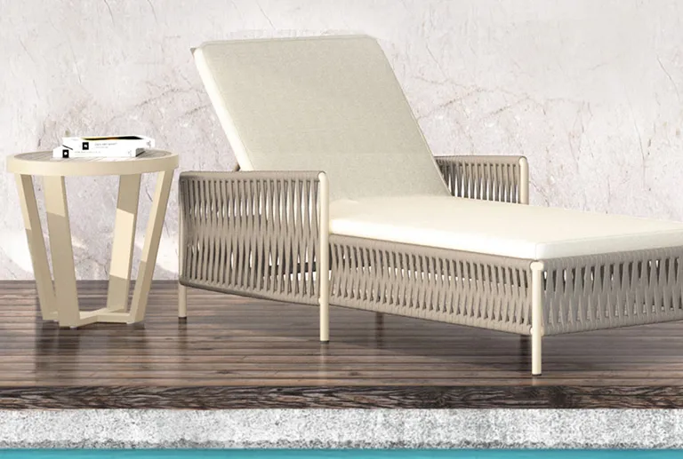Loungers1