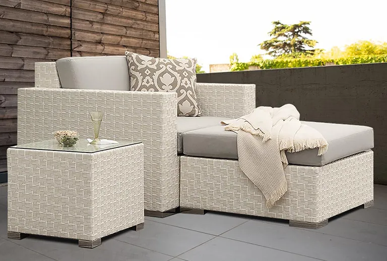 Loungers2