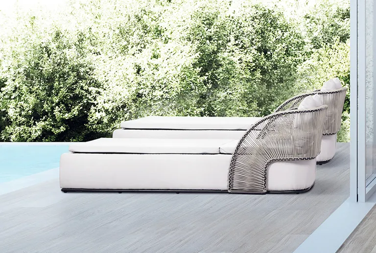 Loungers4